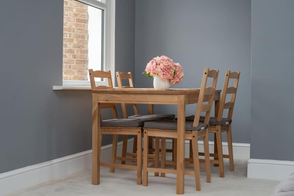 Peaceful & Spacious Family Home In Eastbourne! Exterior foto